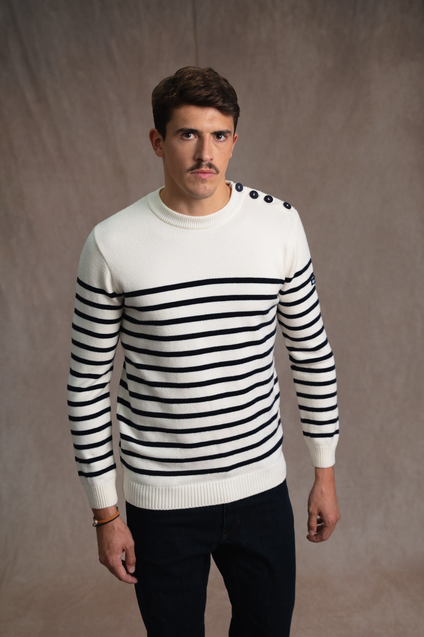 G52YANIS-ECRUMARINE-2-min