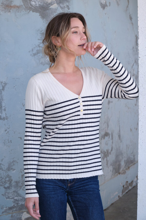 Pull femme avec col V Flavie